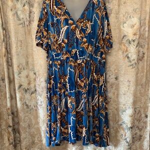 NWOT Women’s Cato Blue, Gold, White and Brown Patterned mid leg length Dress.